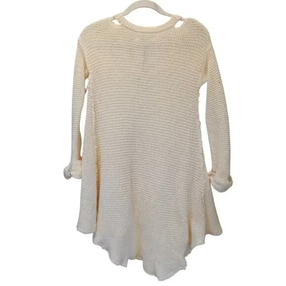 Listicle Distressed Long Sleeve Sweater in Cream - Size Small - NWT - Picture 3 of 4